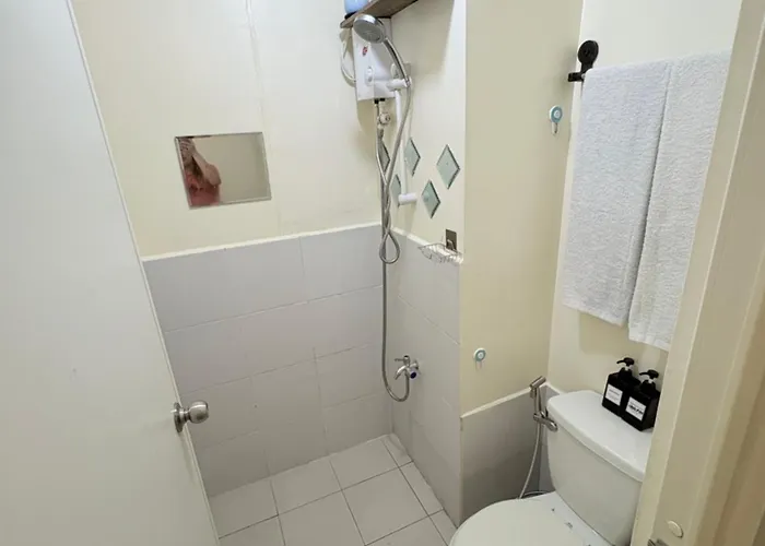 Apartment Jjmc Place 28 With Netflix And Unli Wifi Manila